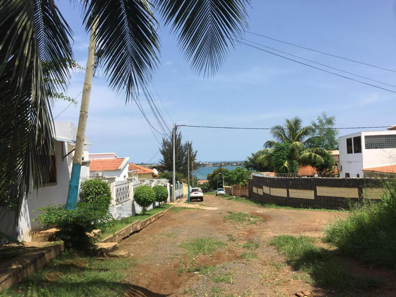 Monteiro Paradise Guest House Sao Tome Bagian luar foto